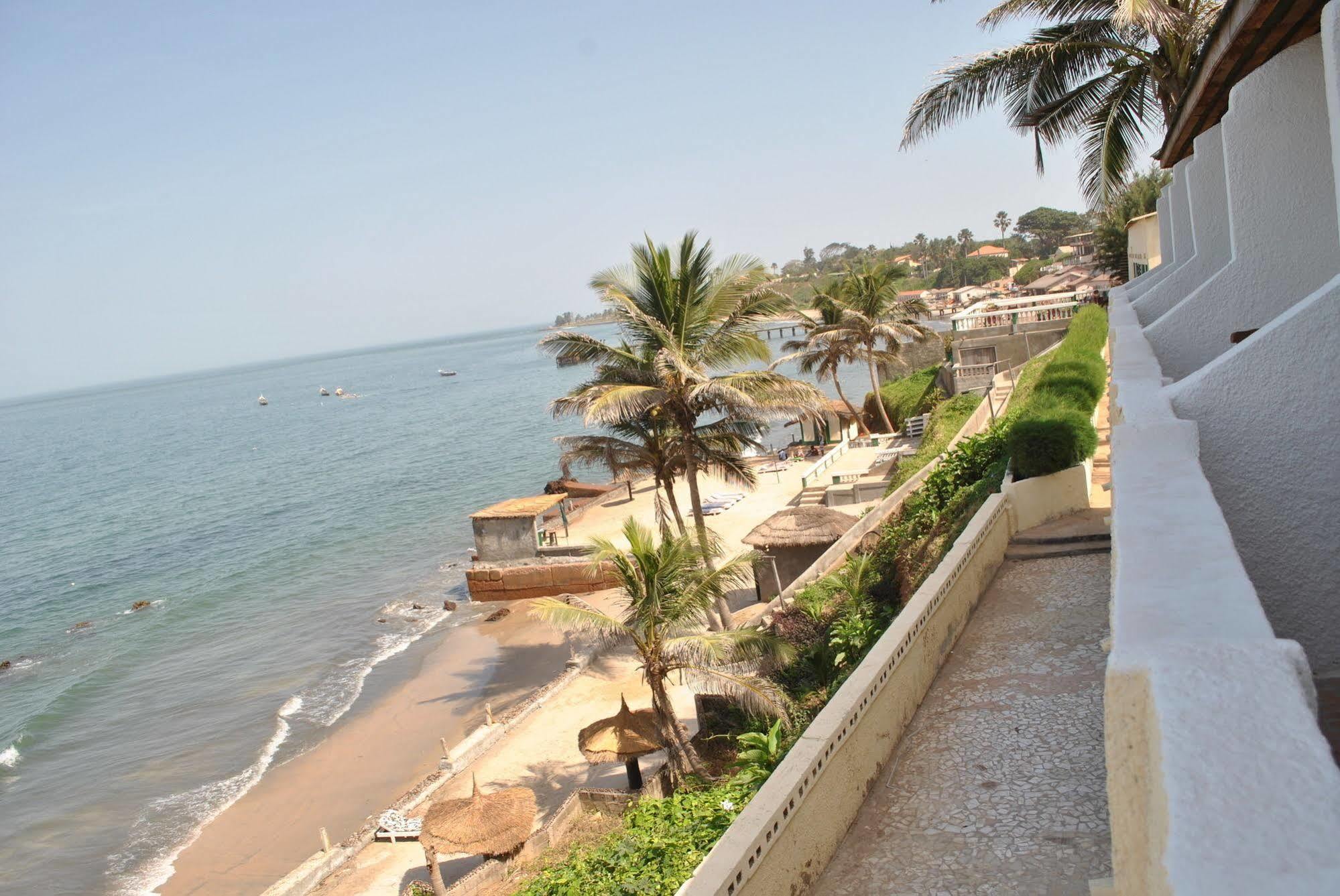 African Village Hotel Bakau Экстерьер фото